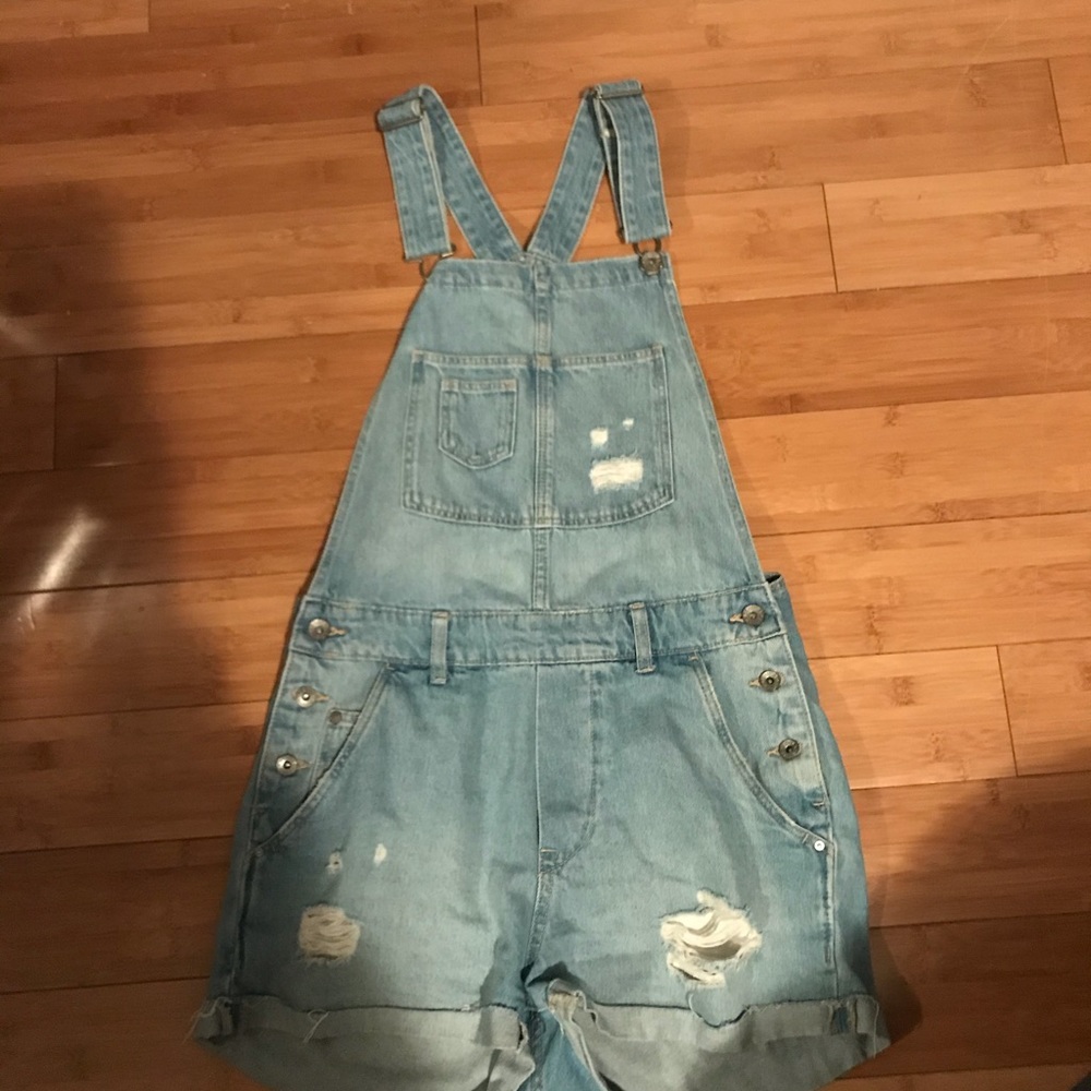Overall Shorts - Picture 2 of 3